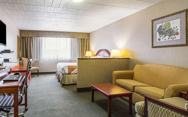 Quality Inn & Suites Altoona