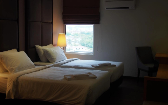 C'haya Hotel – Guest Rooms – Kota Kinabalu