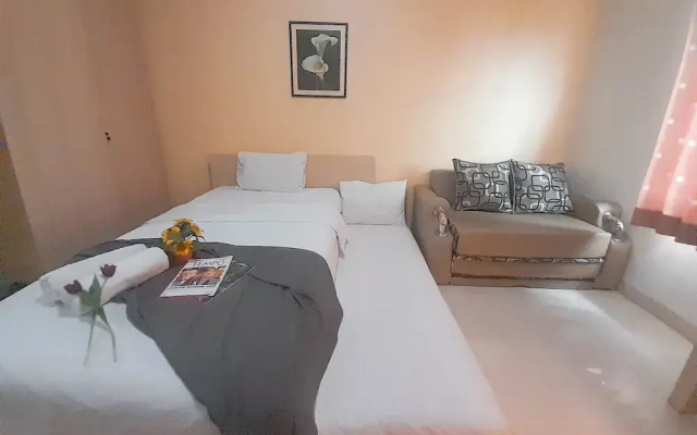 Serenity Studio At Pinewood Apartment