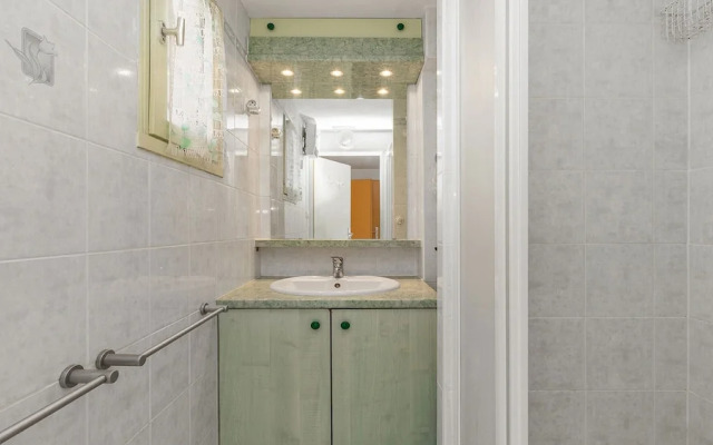 Bright Seaside Retreat in Agde