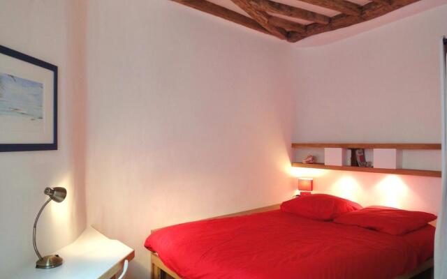 Nice Studio In Le Marais District