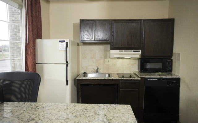 Mainstay Suites Knoxville Airport