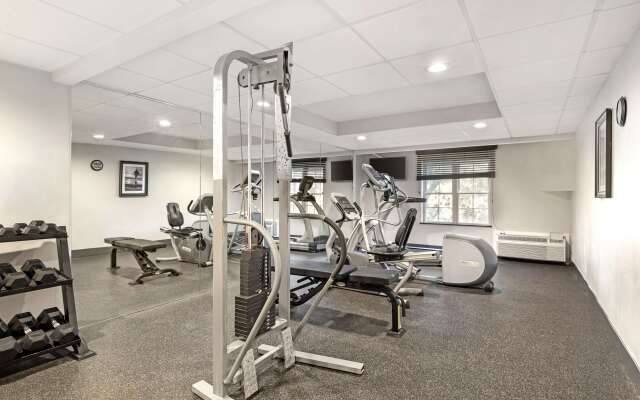 Best Western Hartford Hotel & Suites