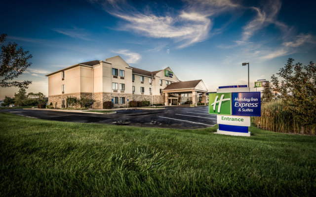 Holiday Inn Express And Suites South Haven
