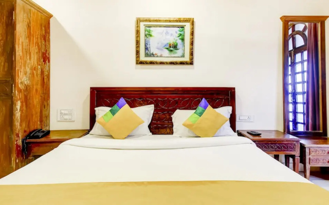 Itsy Hotel New Retreat - Main Market, Mahabaleshwar