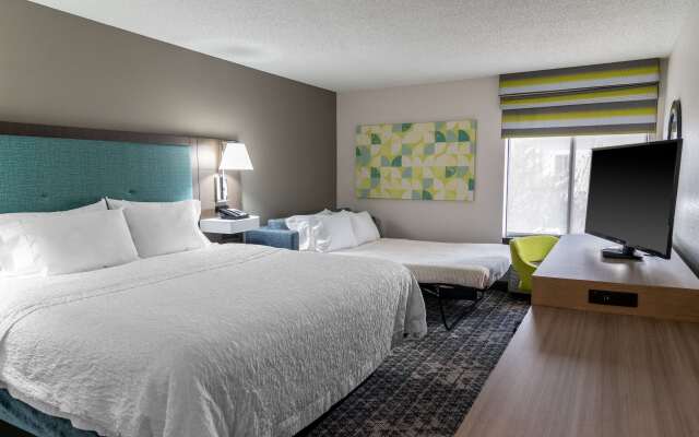 Hampton Inn Kansas City-Lee's Summit