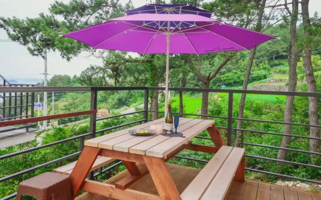 Yeosu Jplus A Pension