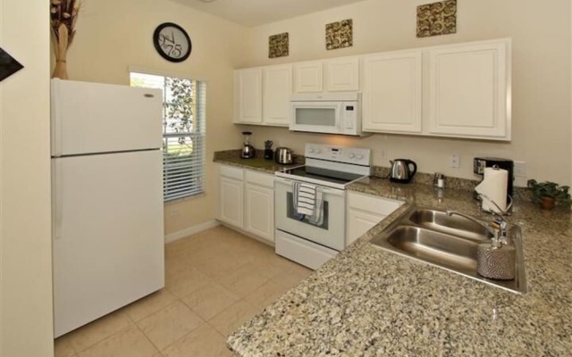 1021 Las Fuentes Dr 3 Bedroom Townhouse