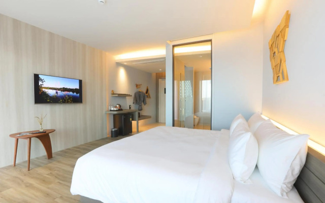 The Signature Hotel Airport (SHA Extra Plus)