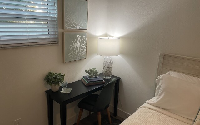 El Tropicale Vacation Rentals