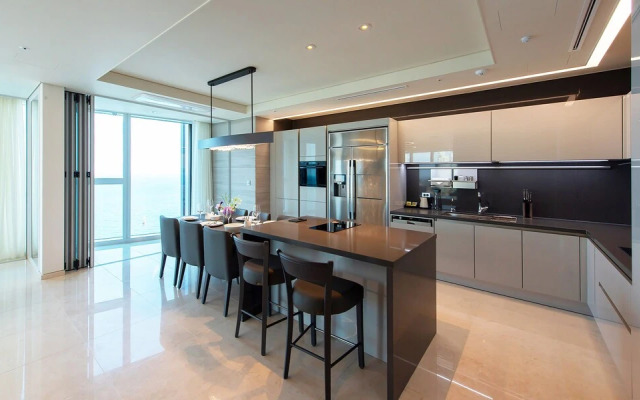 LCT Residence