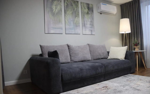 Rent2Room (Rent2room) on Uralskaya street 1
