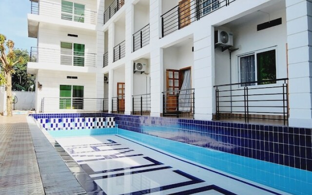 Pulickal Heights Hotel