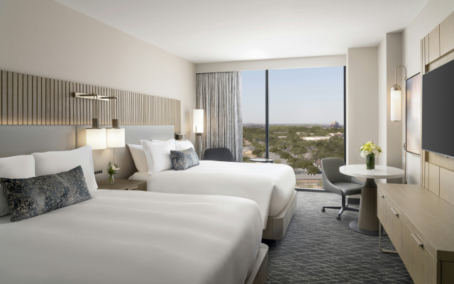 Loews Arlington