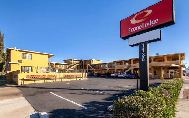 Econo Lodge near the University of Arizona