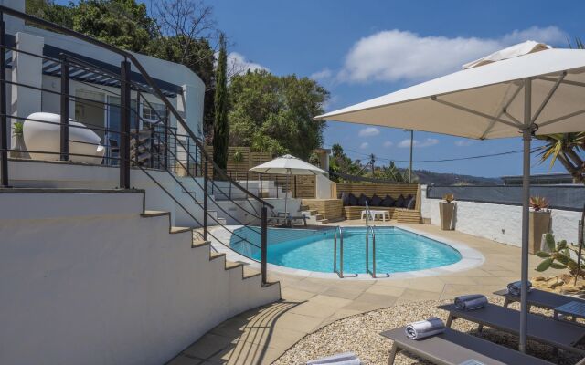 Villa Afrikana Guest Suites