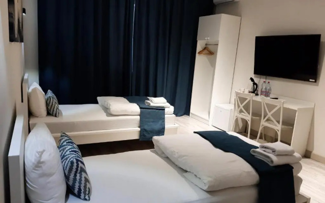 SB River Hotels