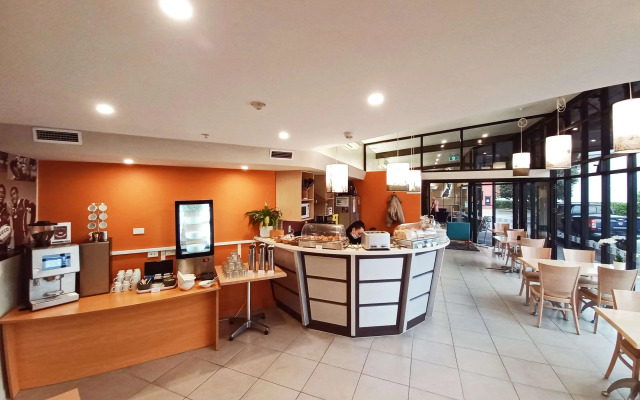 Quality Hotel Lincoln Green