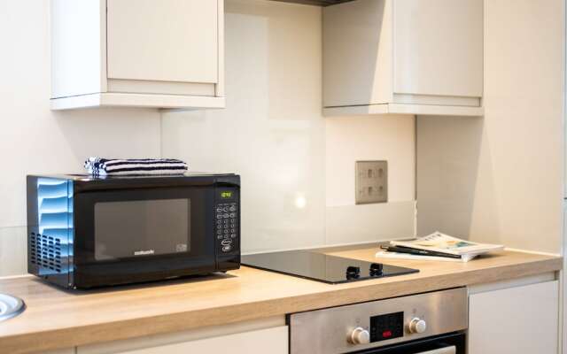 Plymouth Boutique Apartment