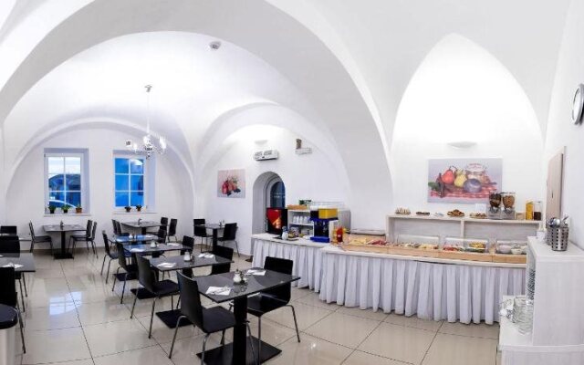 U Tří hrušek Suites & Apartments