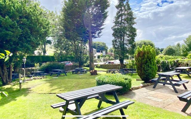 The Punch Bowl Inn