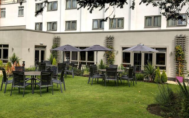 Best Western Plus Pinewood Manchester Airport-Wilmslow Hotel