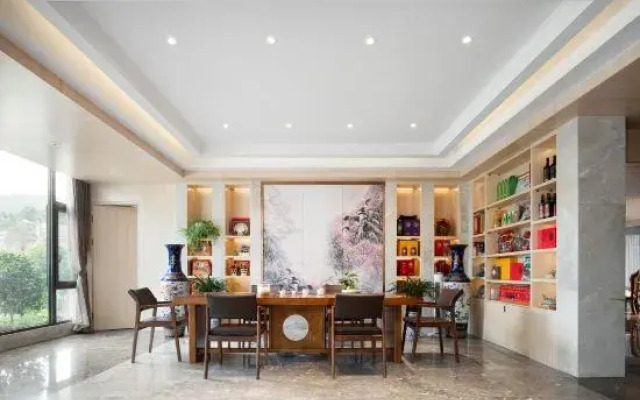 Gutian Red Heart Hotel
