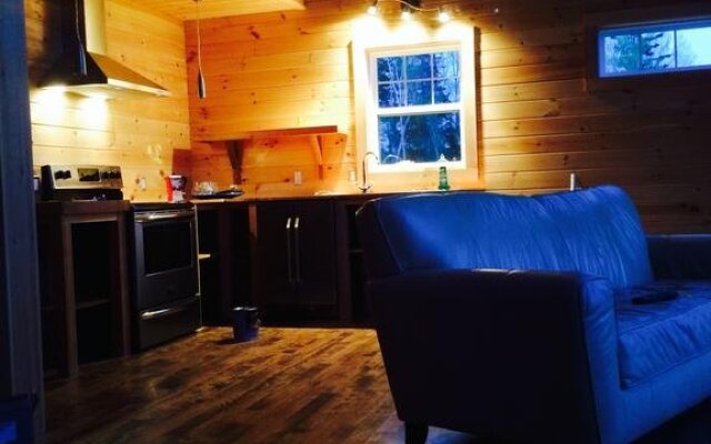 Broadwater Inn & Cottages