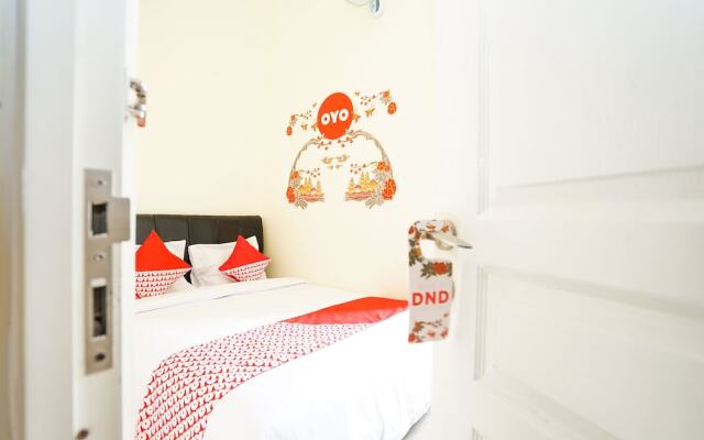 Hotel O Juanda Near Terminal International Juanda