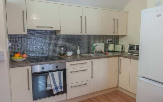 2 Bedroom Apartment Sleeps 3 In The City Centre