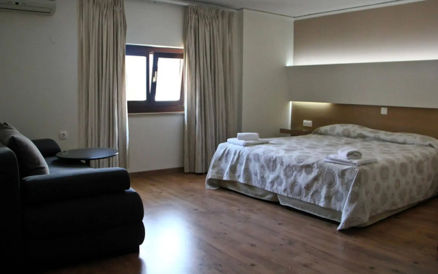 Elina Hotel Apartments