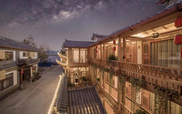 Love Inn Old Town Lijiang