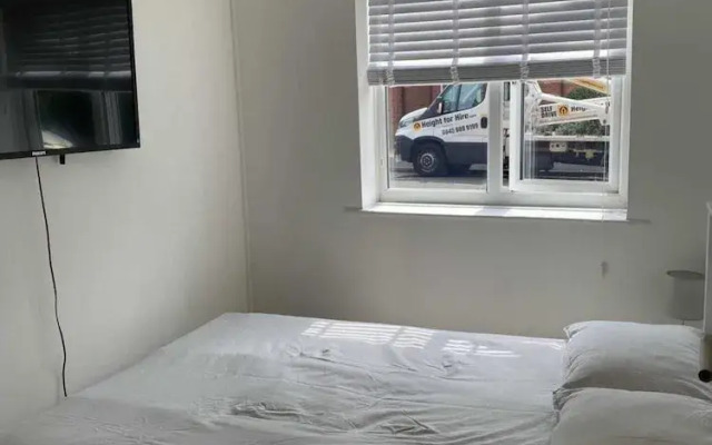 Spacious and Cosy 2 Bedroom Flat in Bermondsey
