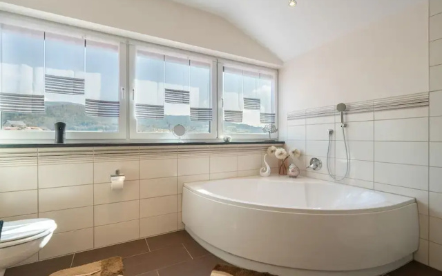 Apartment in Gleissenberg With Garden & BBQ