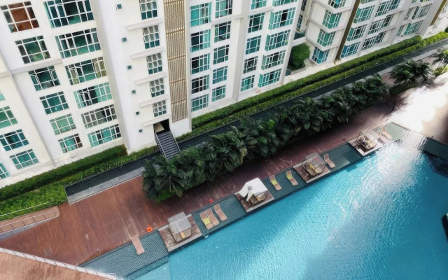Central Residence - Free Gym Pool