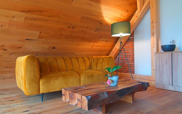 Pira Hotel