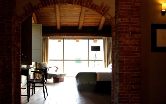 MiaClara Relais