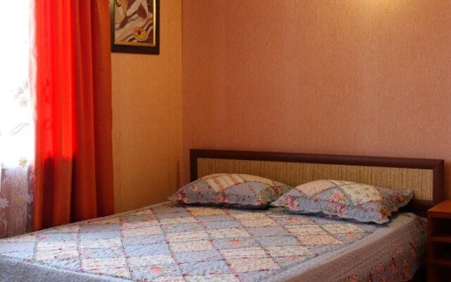 U Azovskovo Morya Mini-hotel