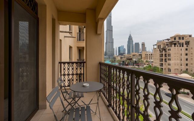 Spacious 2bedroom With Burj View in Downtown Dubai