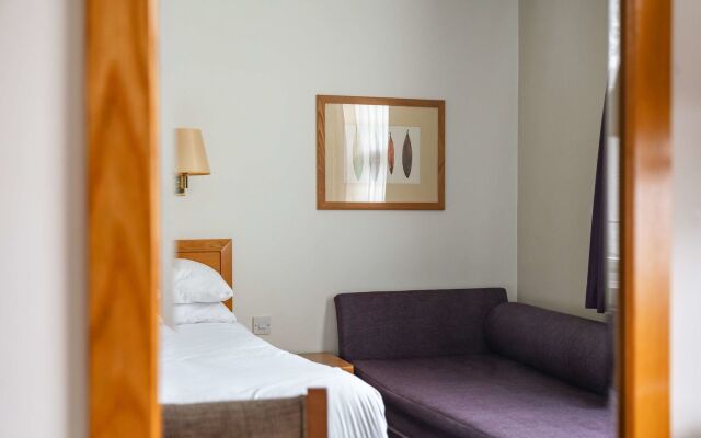 The Milestone Peterborough Hotel, Sure Collection