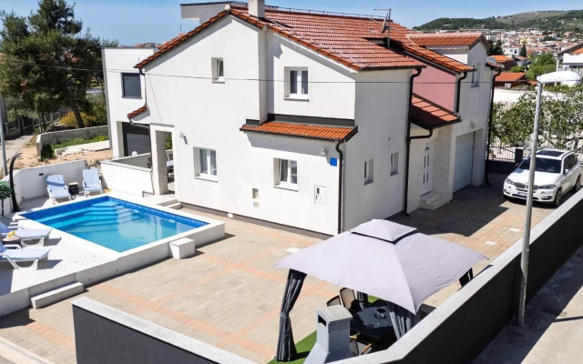 Holiday Home Sea