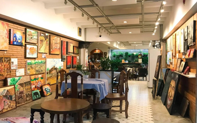 Heuan Pak Dee Hostel at Gallery