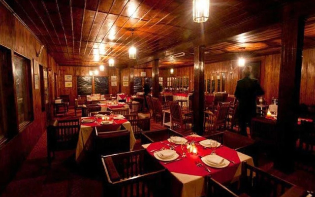 Nedous Hotel