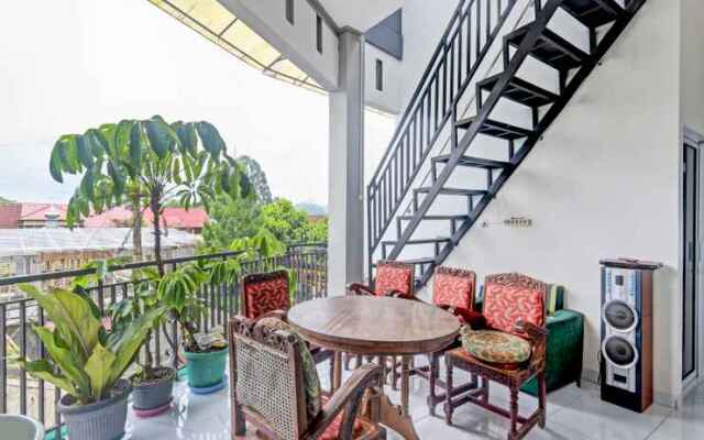 OYO 90517 Homestay Wonosobo Asri