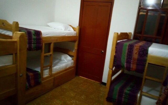 Tikay Cafe Hostel