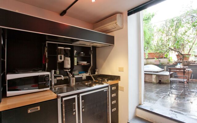 Rental In Rome Riari Loft