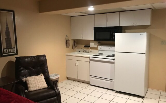 Economy Guest Village and Apartments