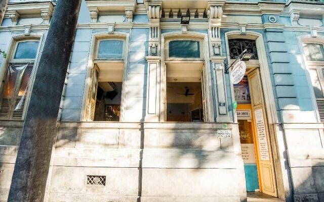 Oyo 131 Girassol Carioca