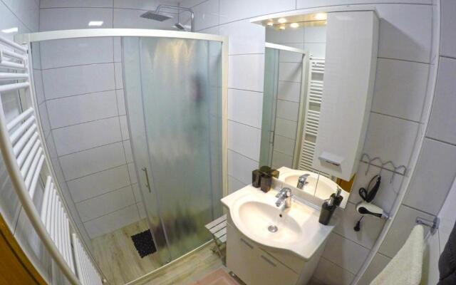 Apartmani Oletić 4*