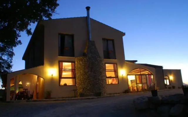 Casale Borgia Resort